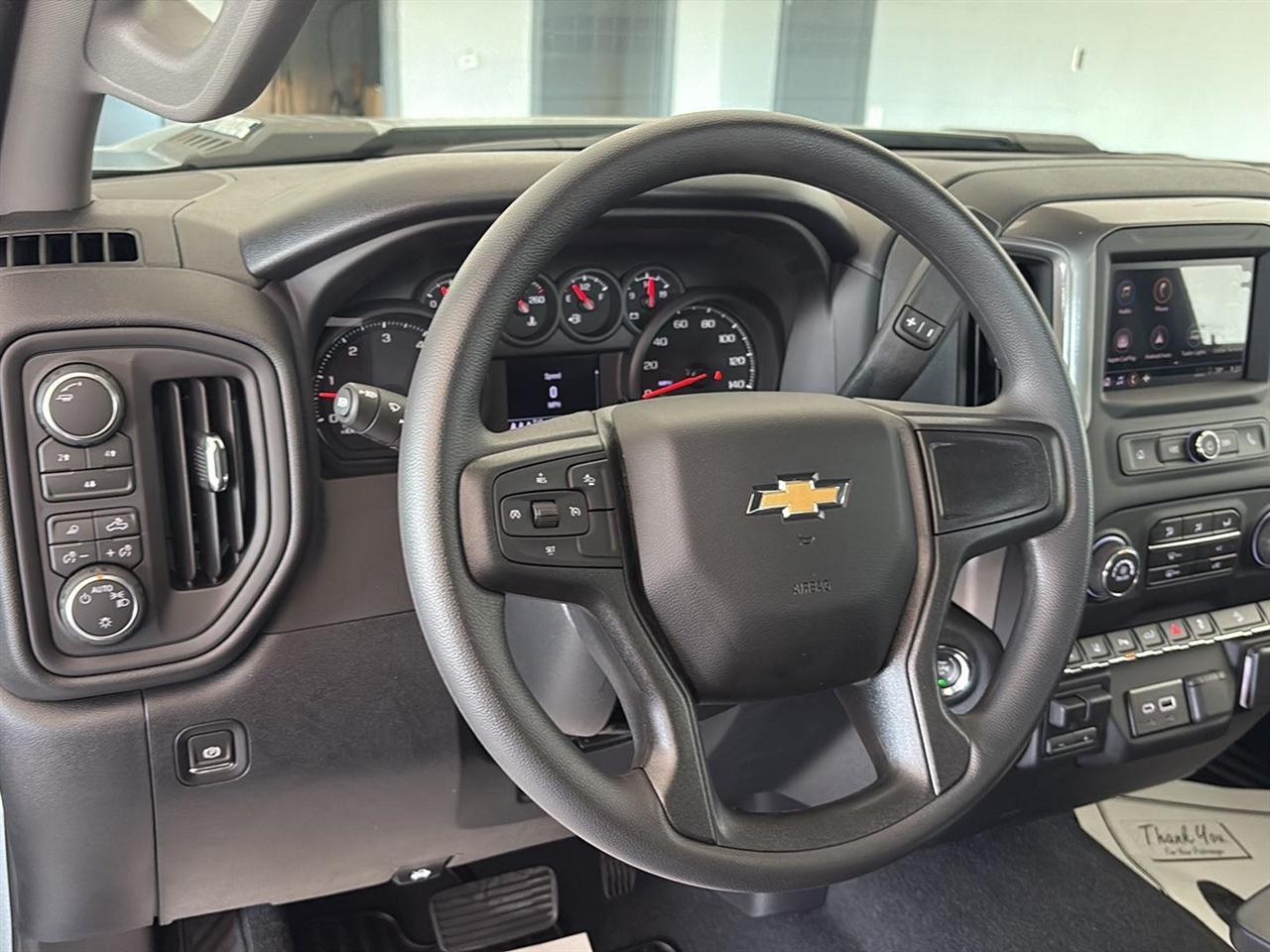 Chevrolet Silverado 2500HD 4WD Crew Cab 159" Custom 2026