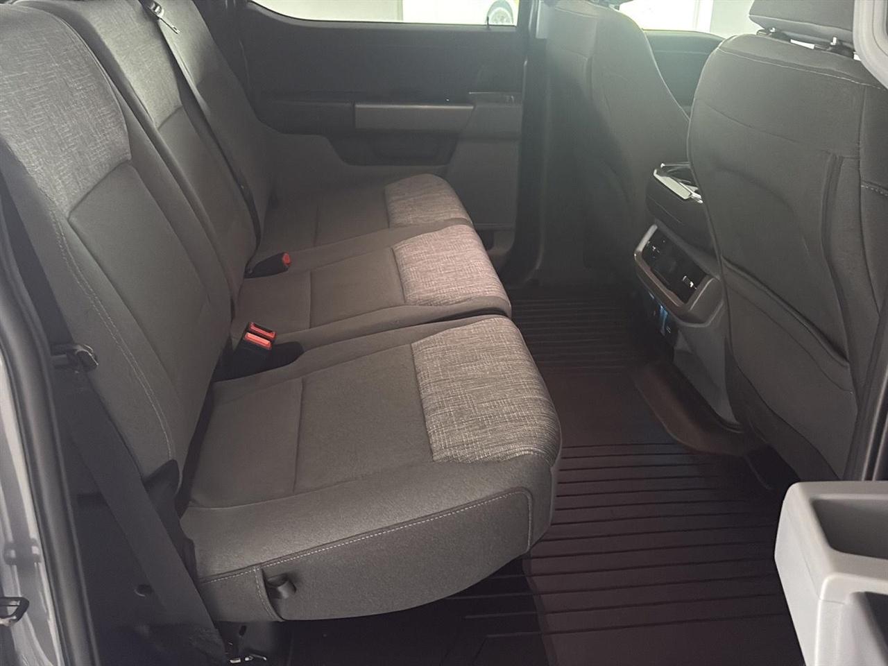 Ford F-150 King Ranch 4WD SuperCrew 5.5' Box 2023