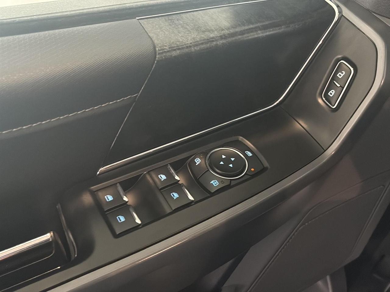 Ford F-150 King Ranch 4WD SuperCrew 5.5' Box 2023