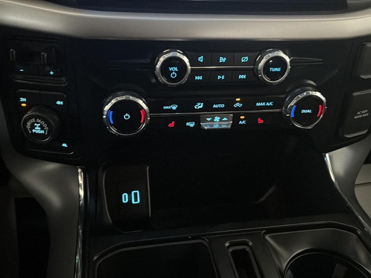 Ford F-150 King Ranch 4WD SuperCrew 5.5' Box 2023