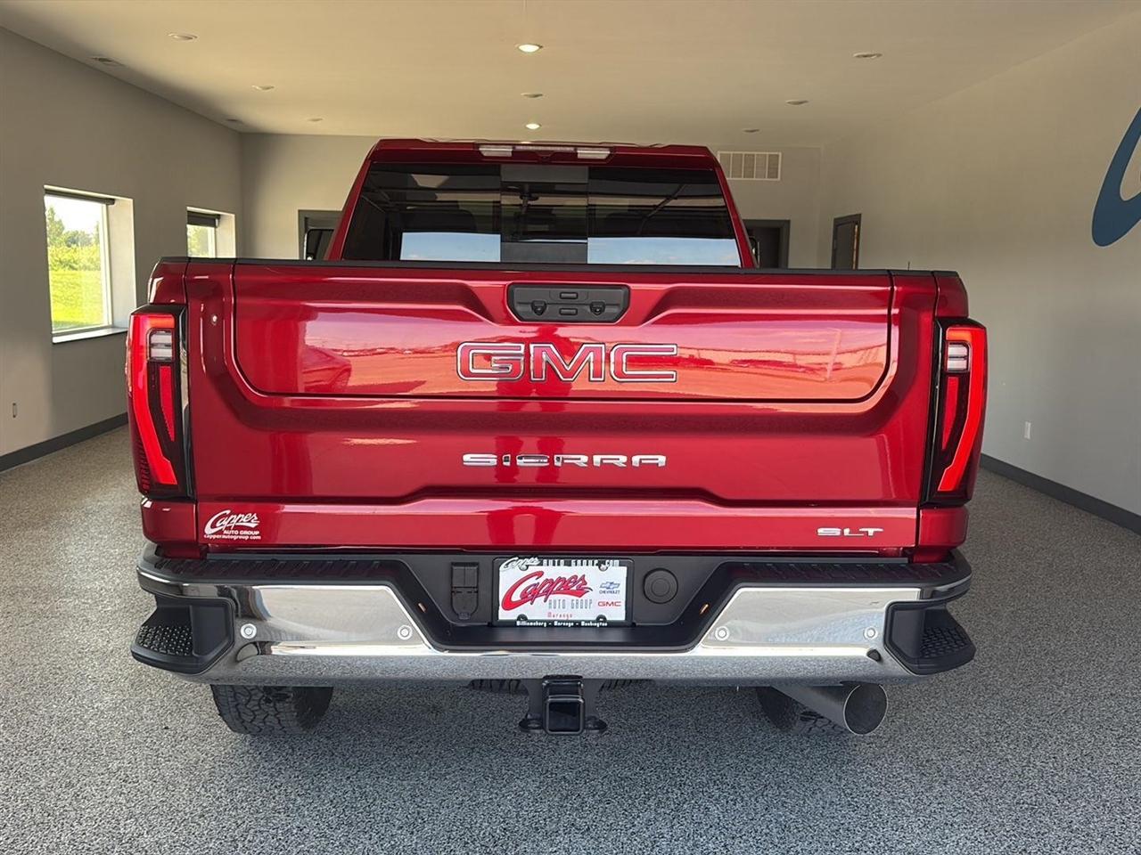 GMC Sierra 2500HD 4WD Crew Cab 159" SLT 2026