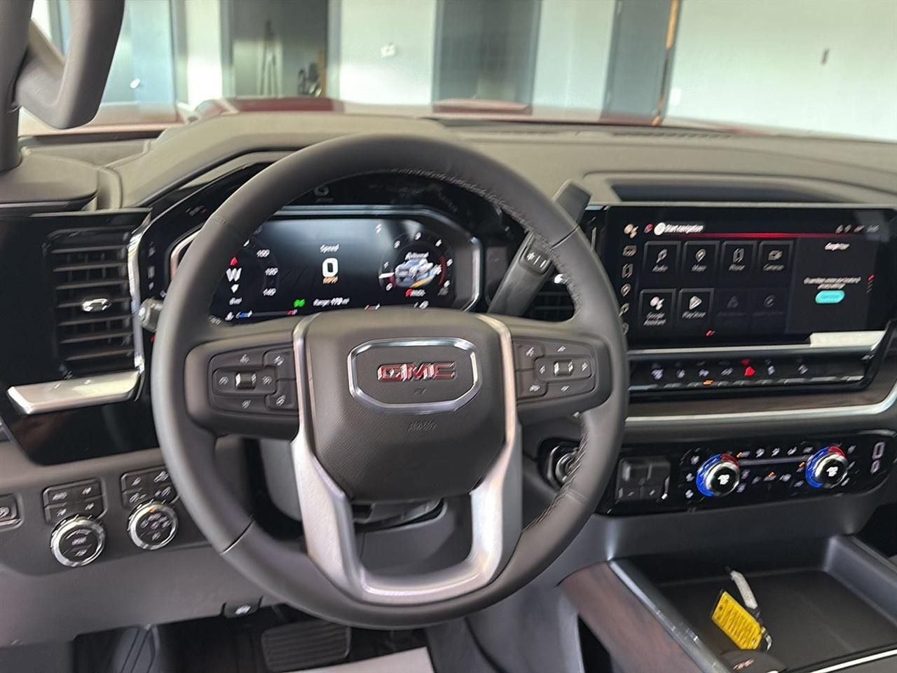 GMC Sierra 2500HD 4WD Crew Cab 159" SLT 2026