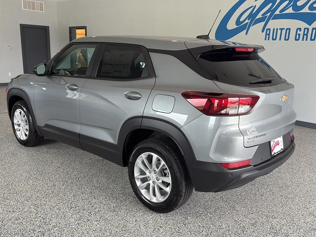 Chevrolet TrailBlazer AWD 4dr LS 2026