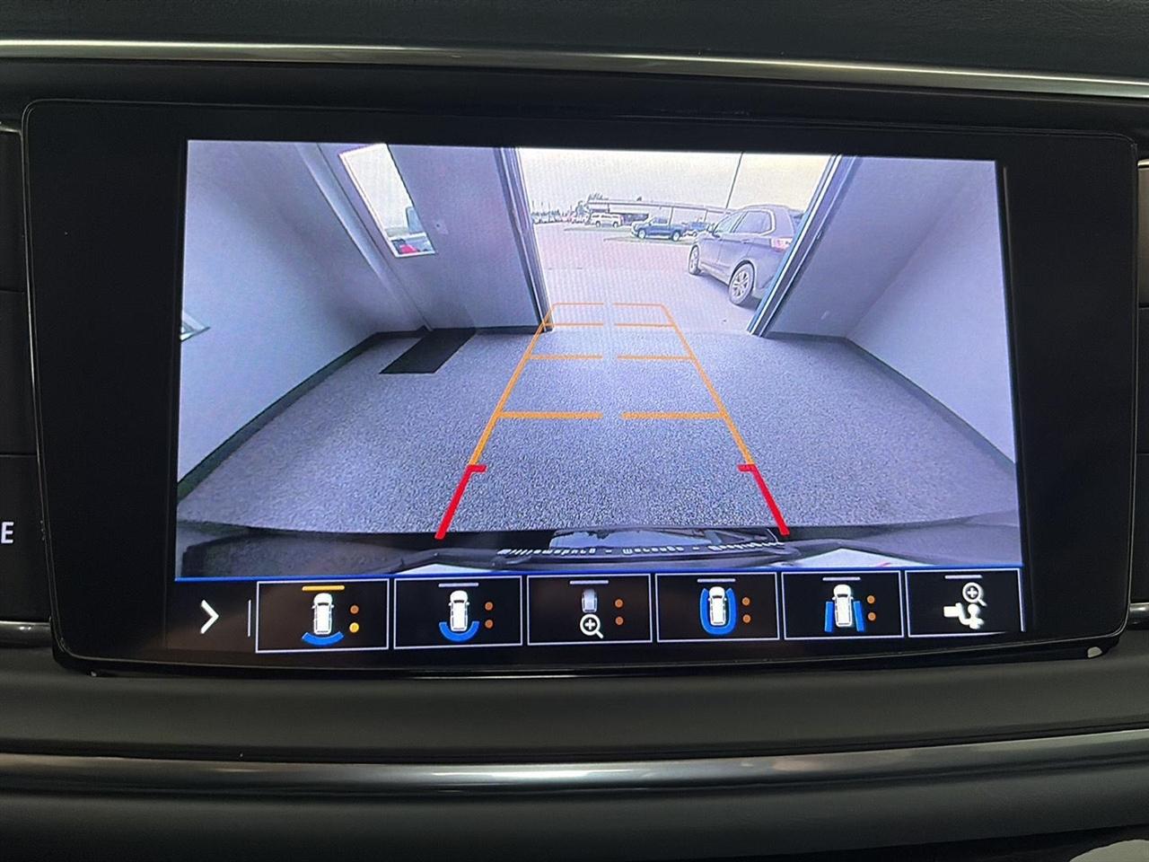 Buick Enclave AWD 4dr Premium 2021