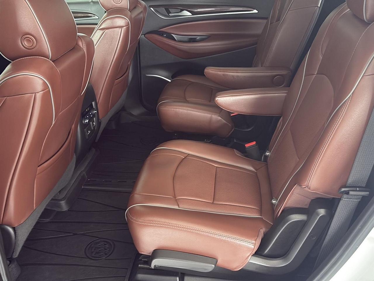 Buick Enclave AWD 4dr Avenir 2021