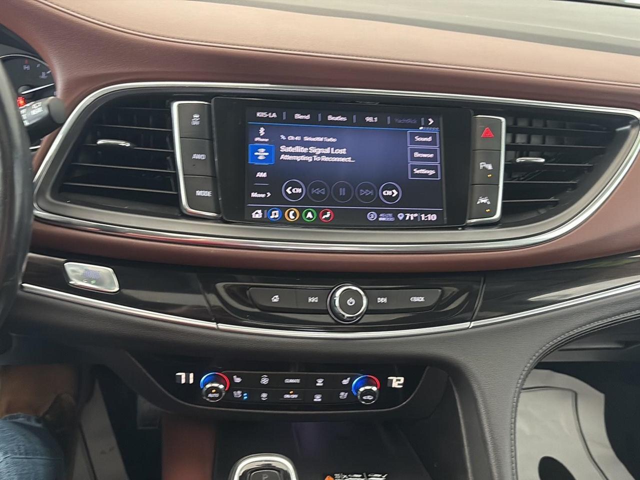 Buick Enclave AWD 4dr Avenir 2021
