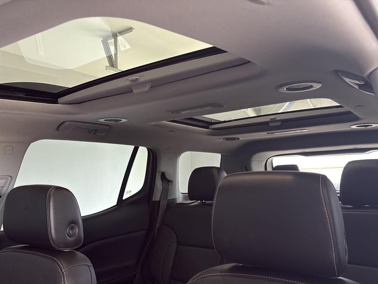 GMC Acadia AWD 4dr SLT 2023