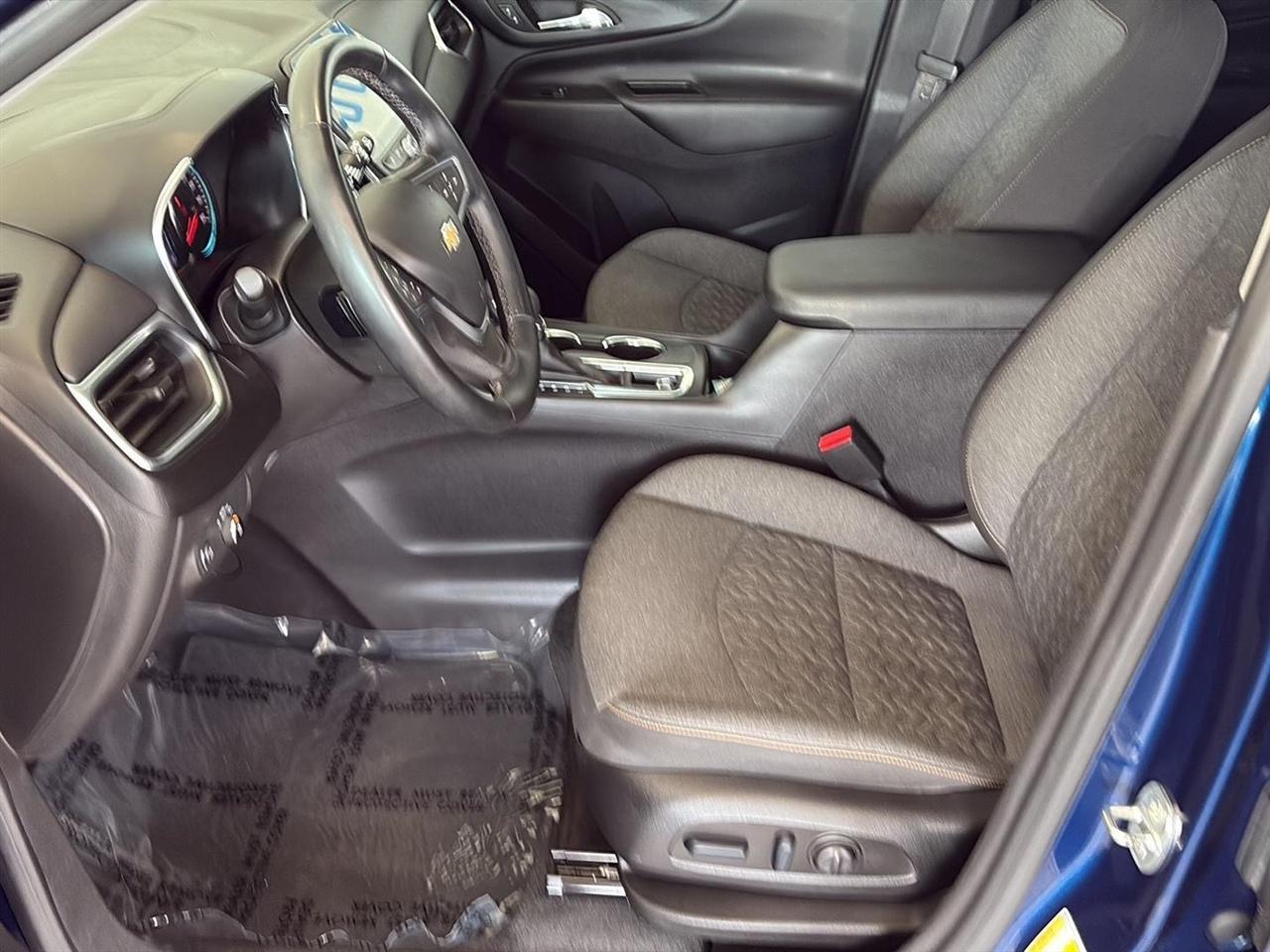 Chevrolet Equinox AWD 4dr LT w/1LT 2023