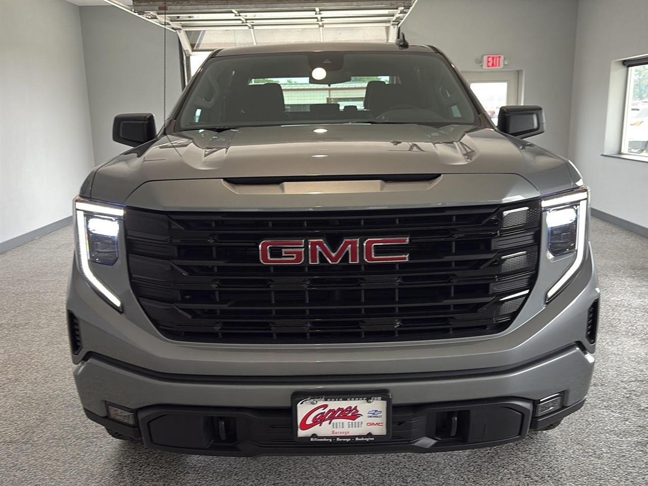 GMC Sierra 1500 4WD Crew Cab 147" Elevation w/3SB 2026