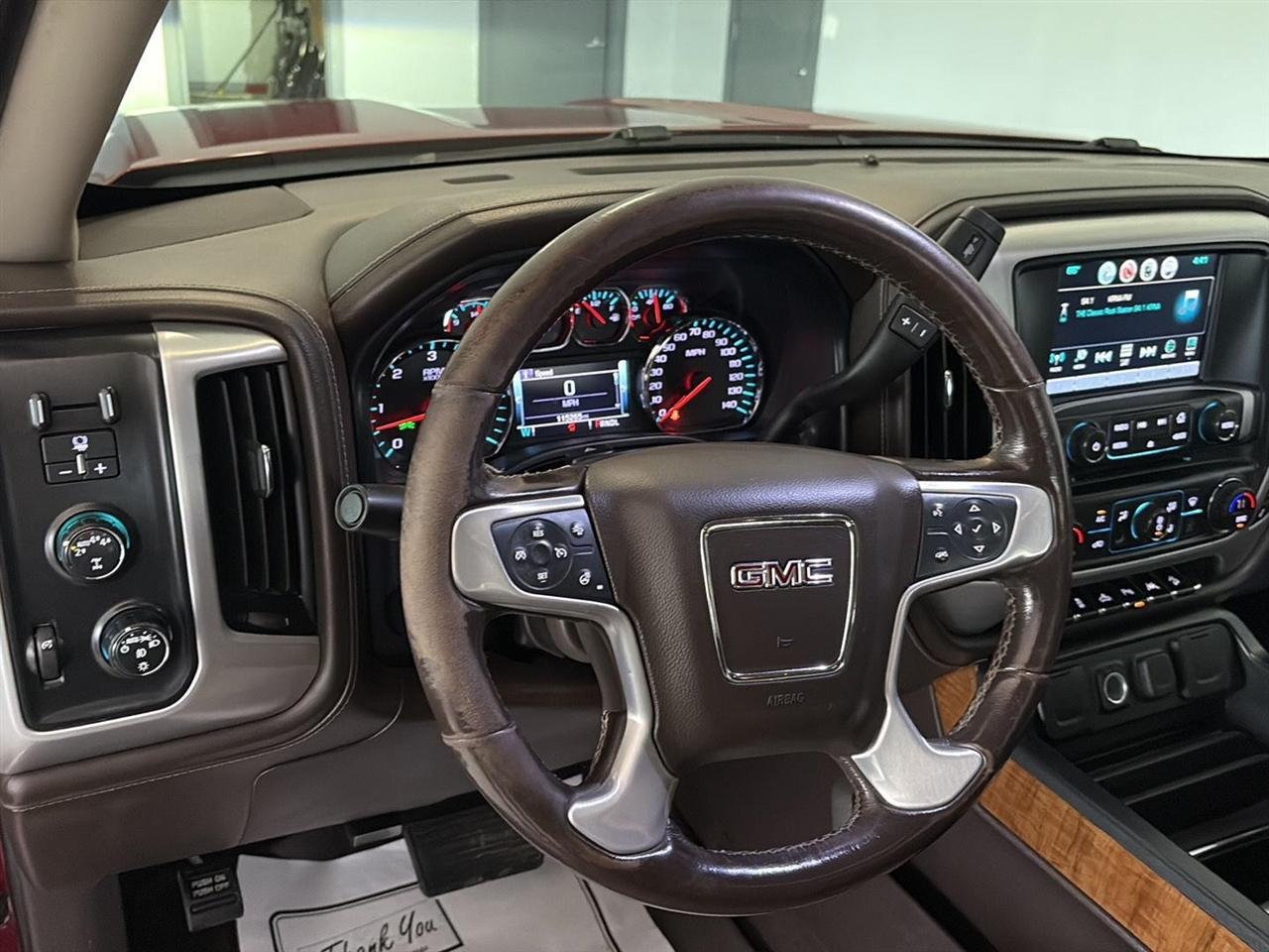GMC Sierra 1500 4WD Crew Cab 143.5" SLT 2018