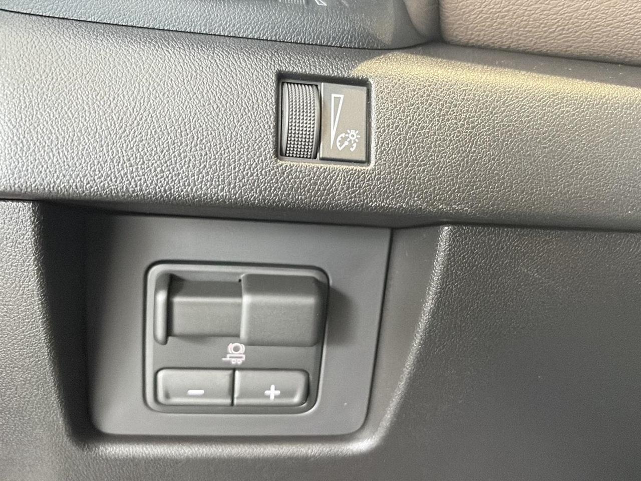 GMC Canyon 4WD Crew Cab Denali 2026