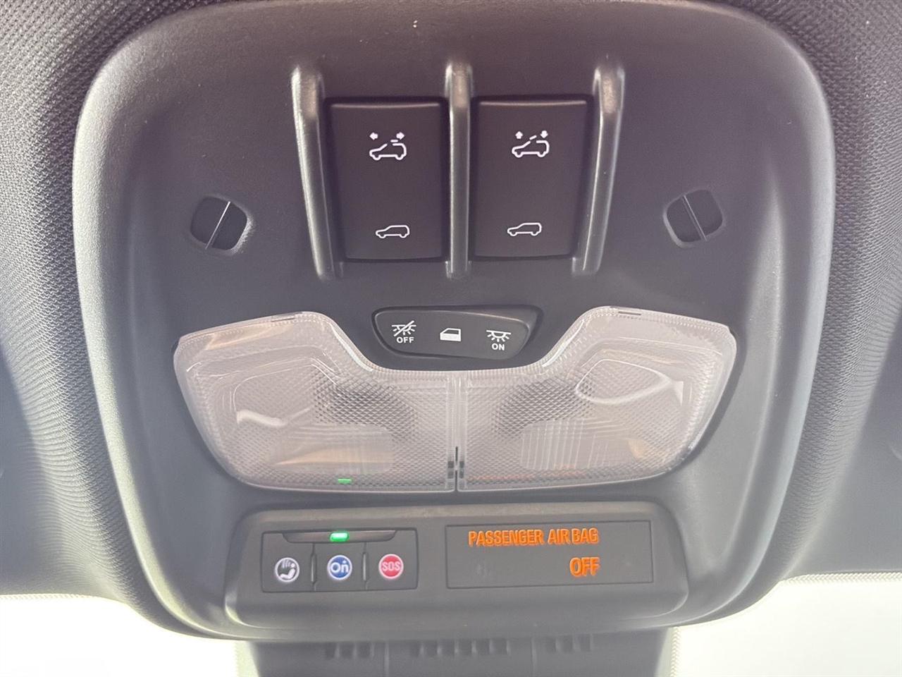 GMC Canyon 4WD Crew Cab Denali 2026