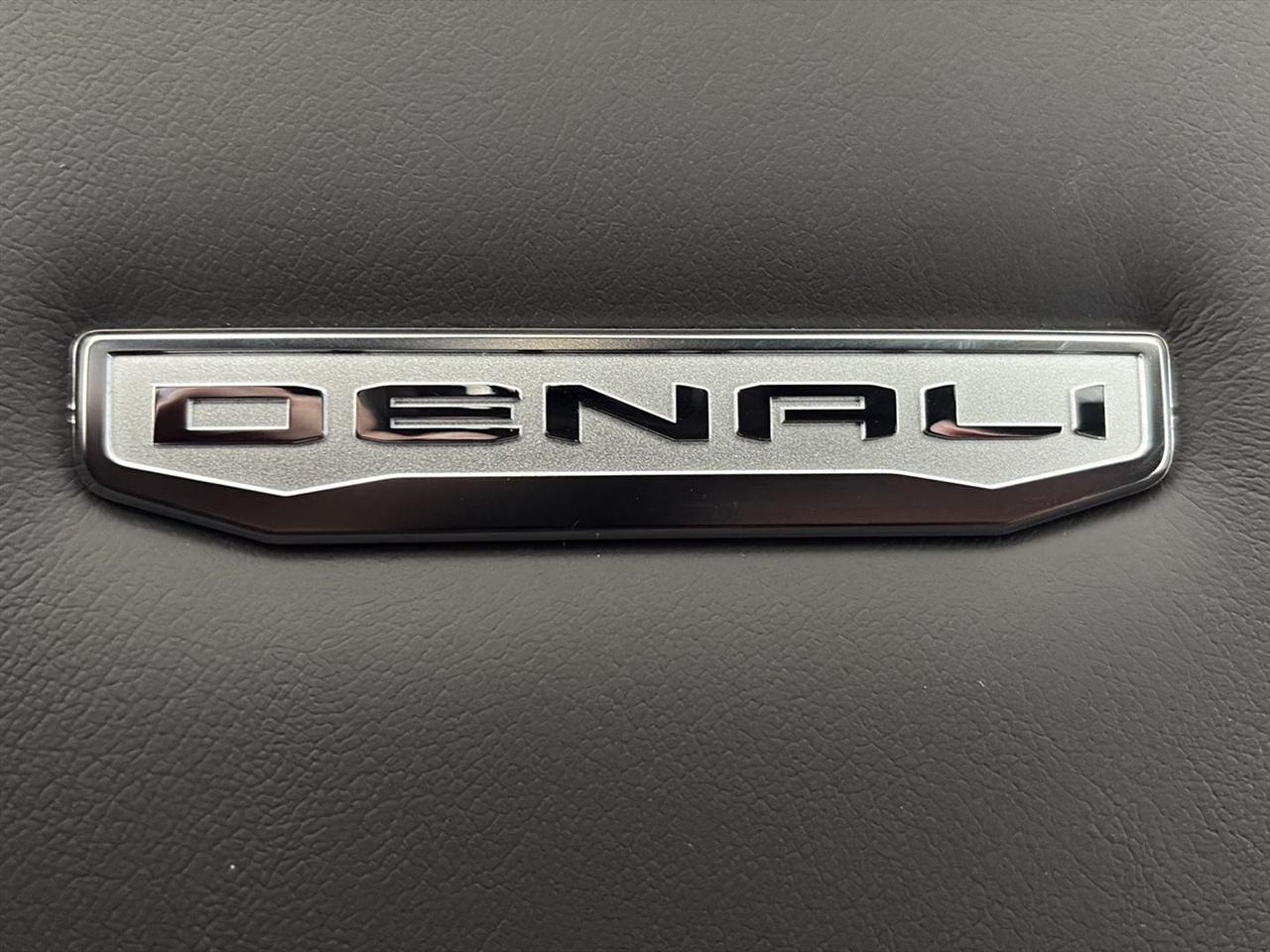GMC Yukon 4WD 4dr Denali 2027