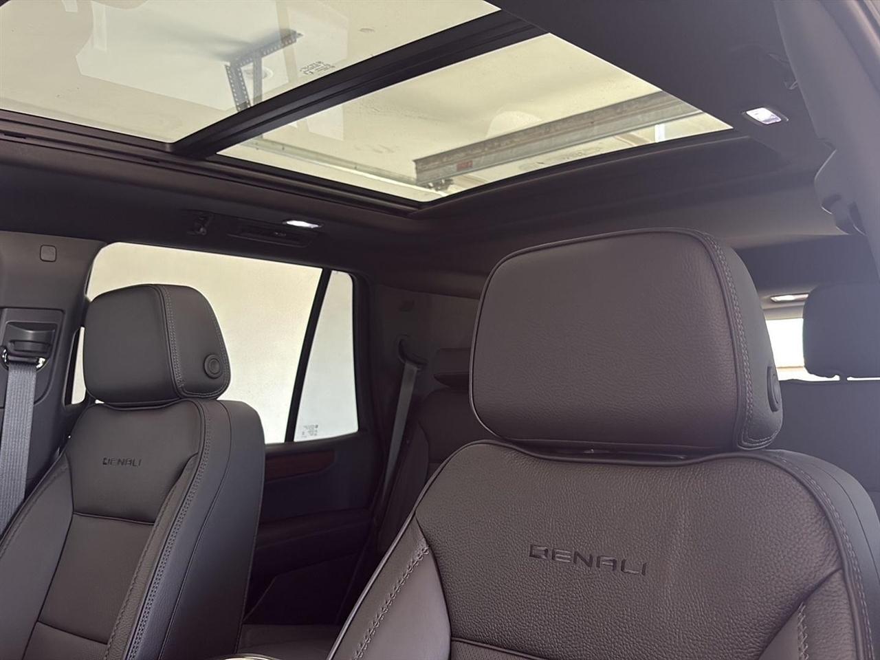 GMC Yukon 4WD 4dr Denali 2027