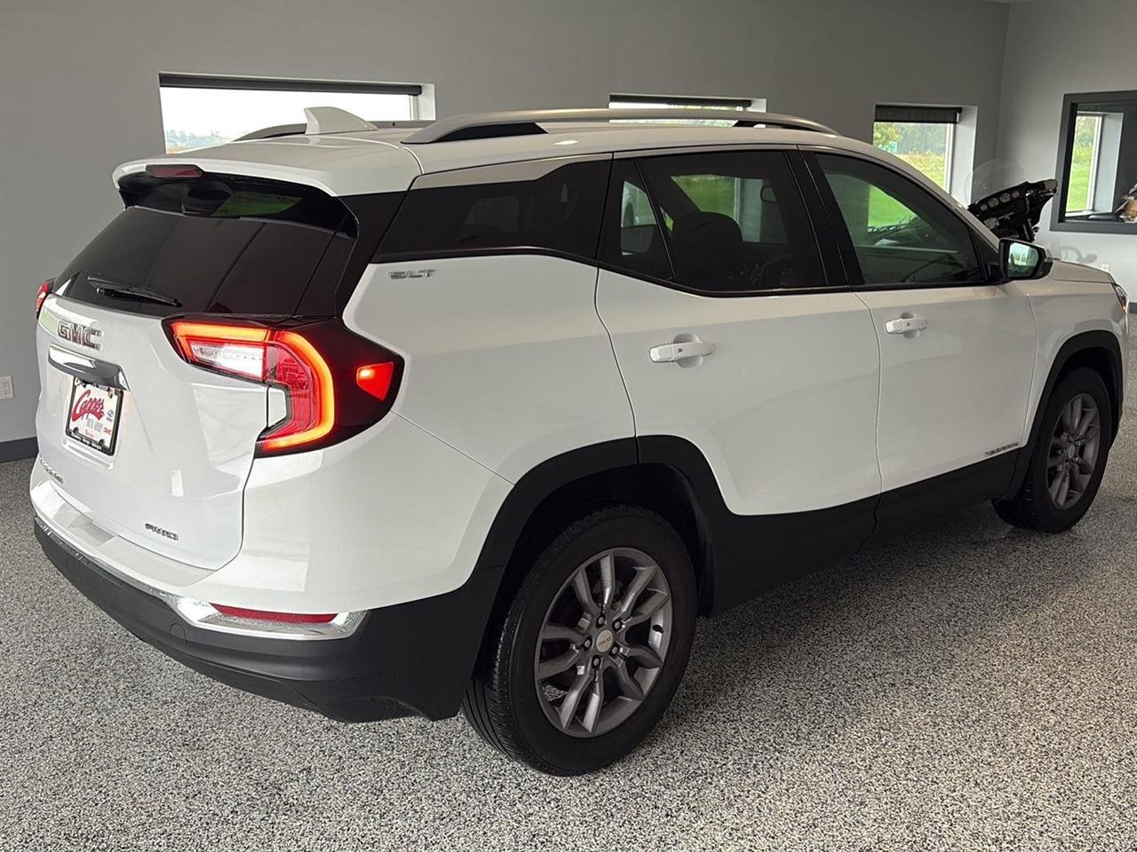 GMC Terrain AWD 4dr SLT 2023