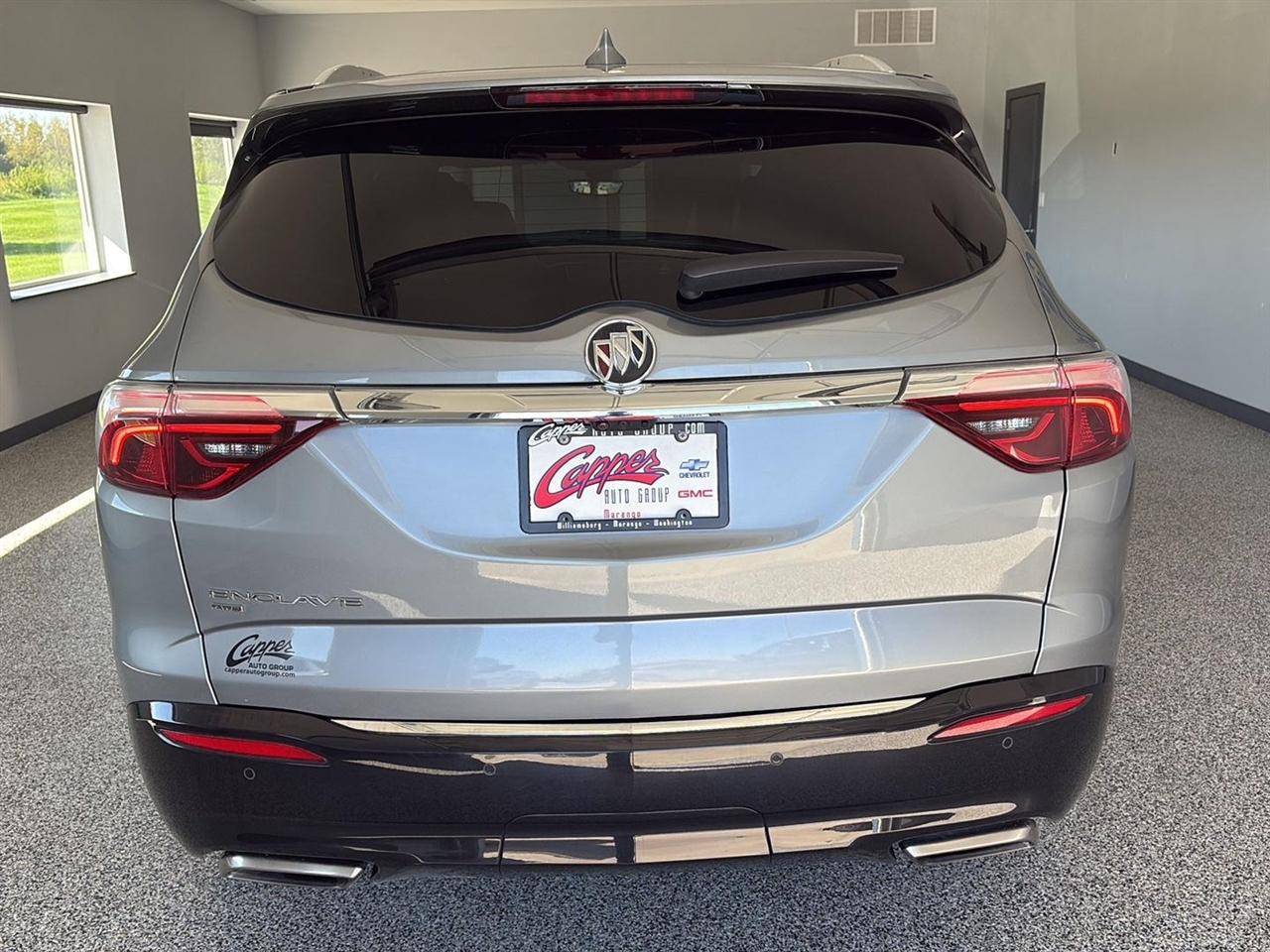 Buick Enclave AWD 4dr Premium 2023