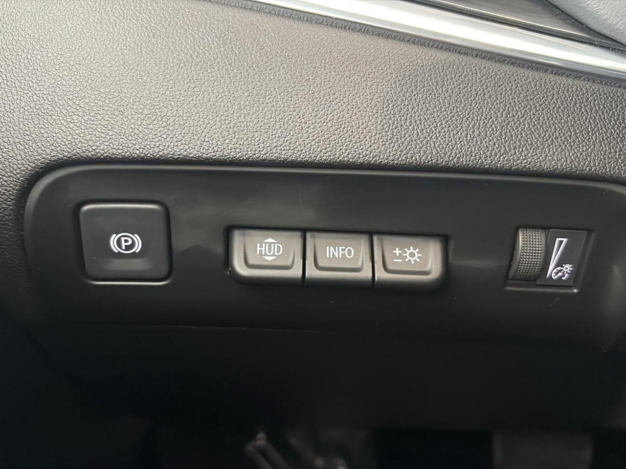 Buick Enclave AWD 4dr Premium 2023
