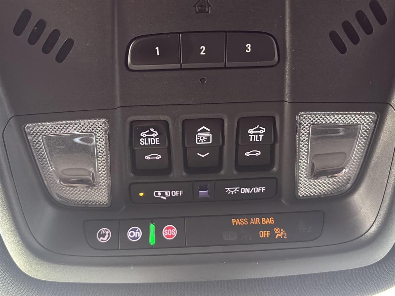 Buick Enclave AWD 4dr Premium 2023