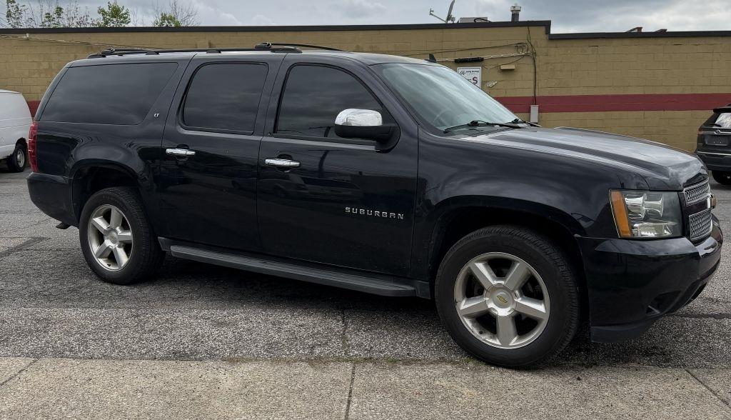 2014 Chevrolet Suburban LT