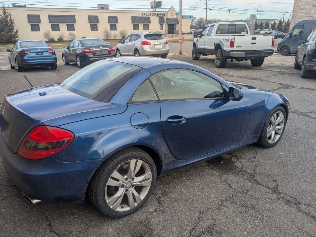 Mercedes-Benz SLK  2009