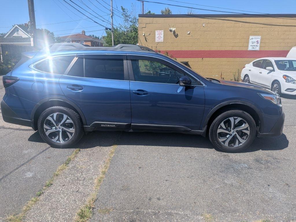 Subaru Outback  2021