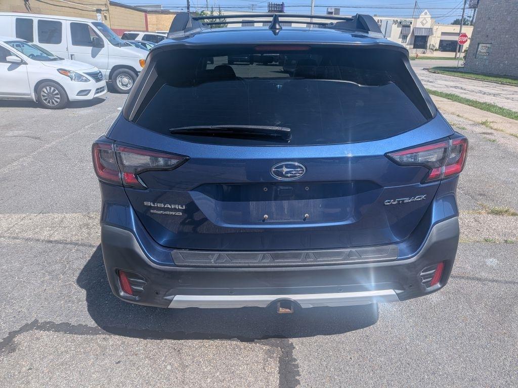 Subaru Outback  2021
