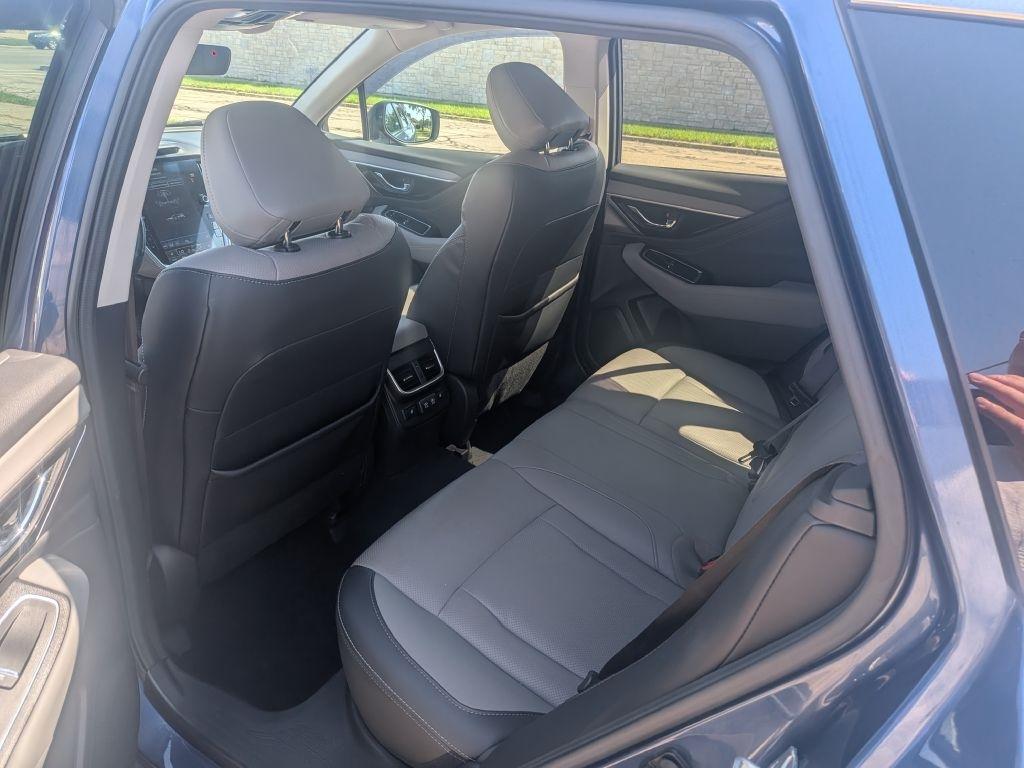 Subaru Outback  2021