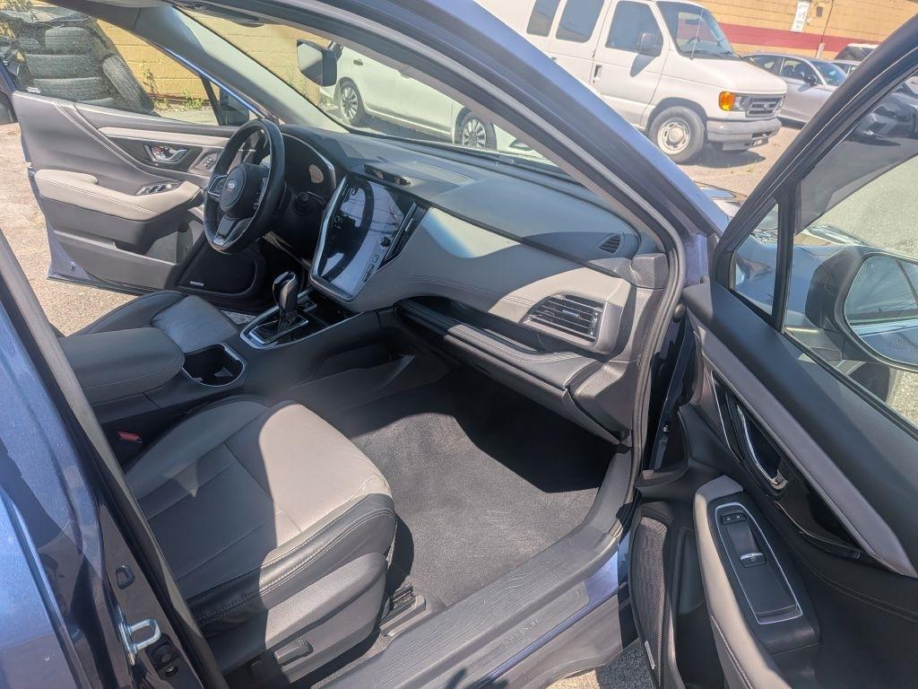 Subaru Outback  2021