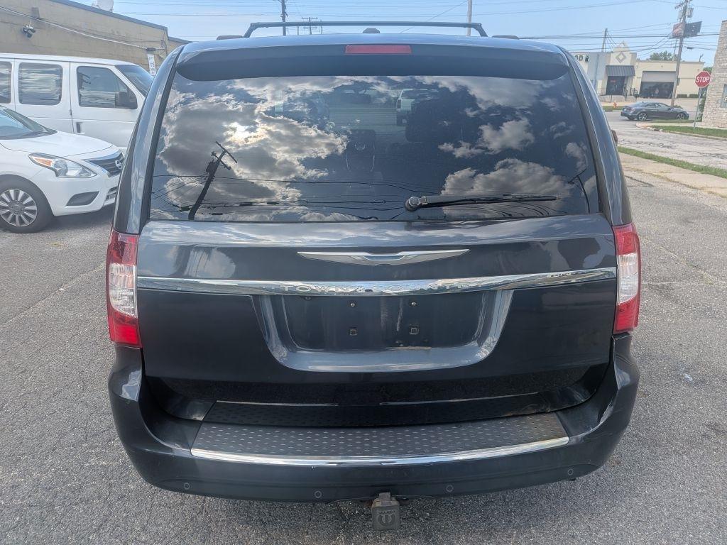 Chrysler Town & Country  2014
