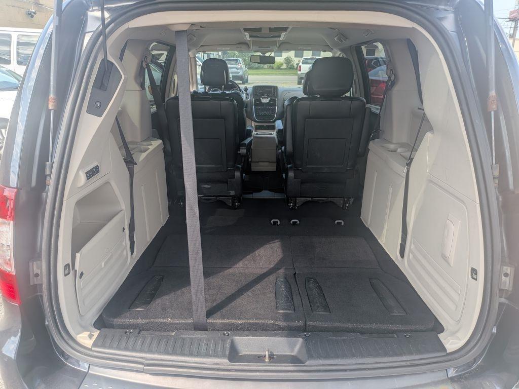 Chrysler Town & Country  2014