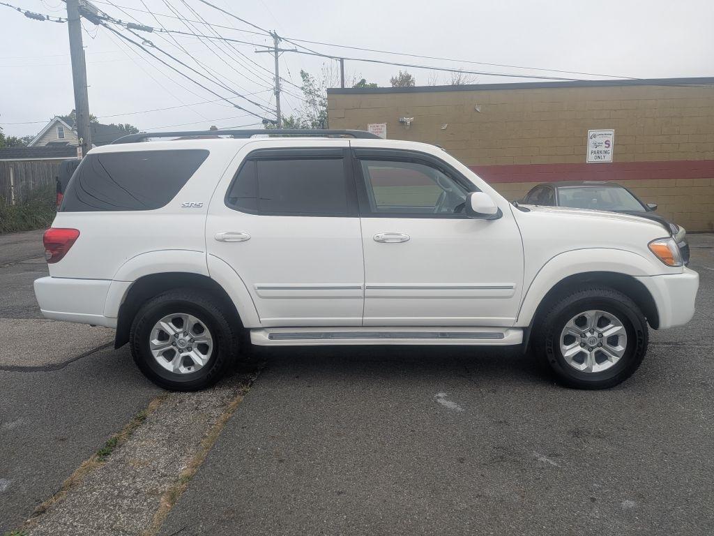 Toyota Sequoia  2005