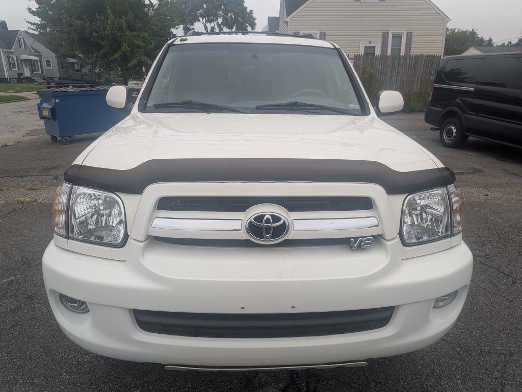 Toyota Sequoia  2005