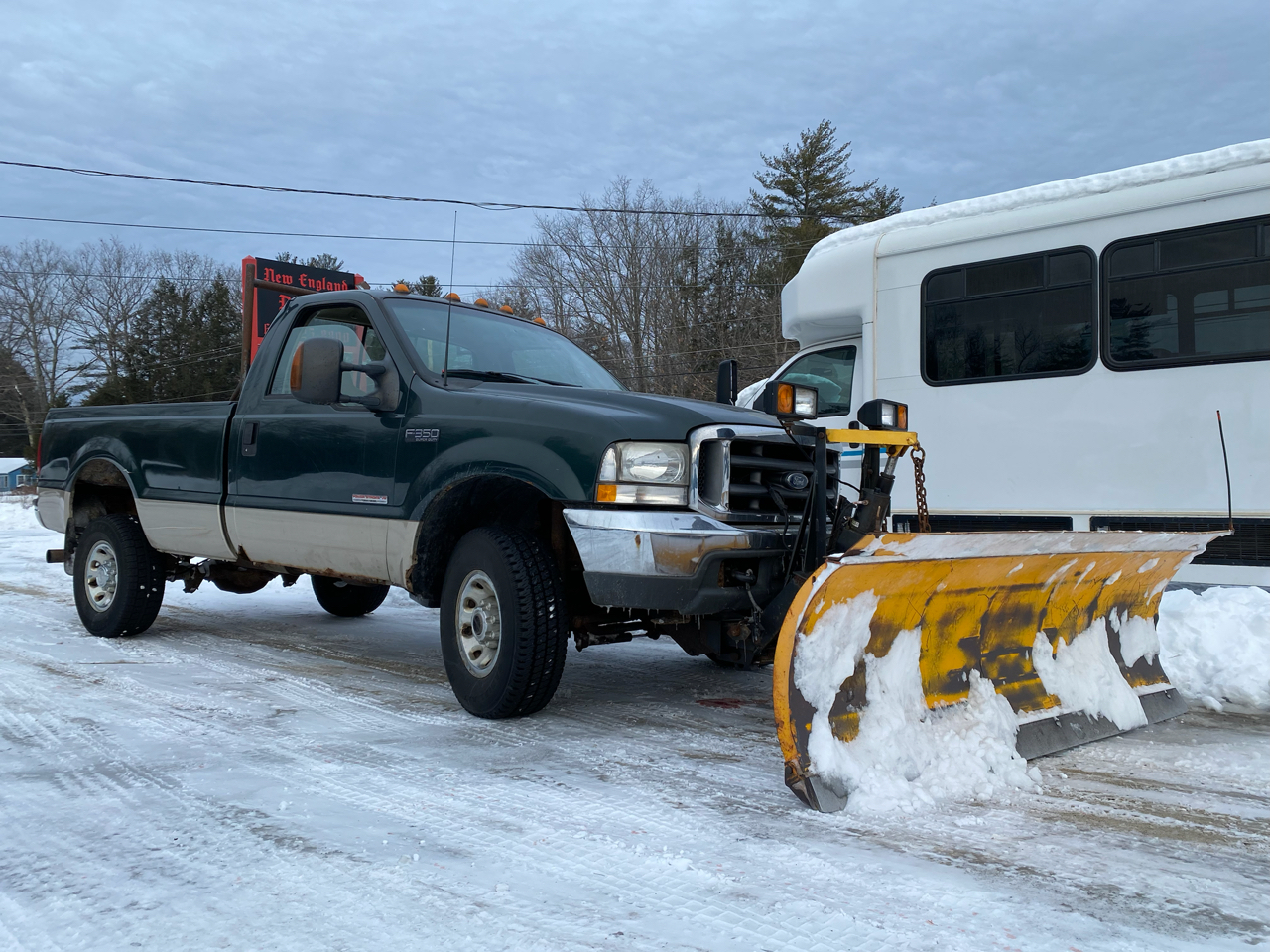 2003 Ford F-350 SD XL 4WD