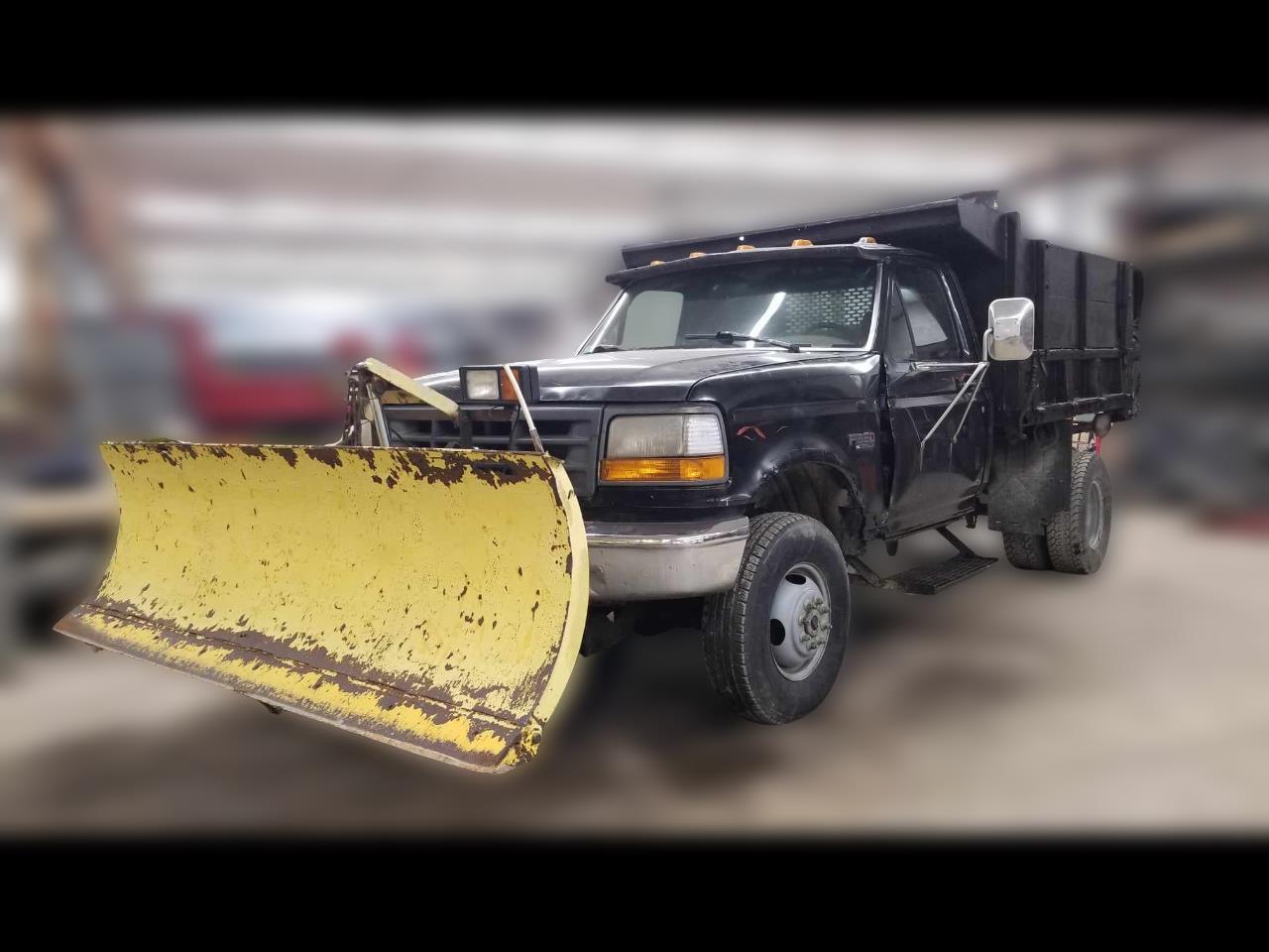 1995 Ford F-350 XL Reg. Cab 4WD