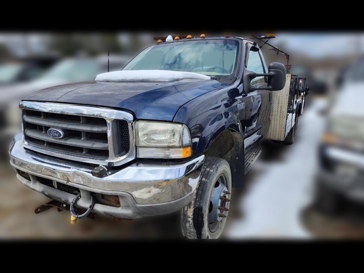 2002 Ford F-550 Regular Cab 4WD DRW