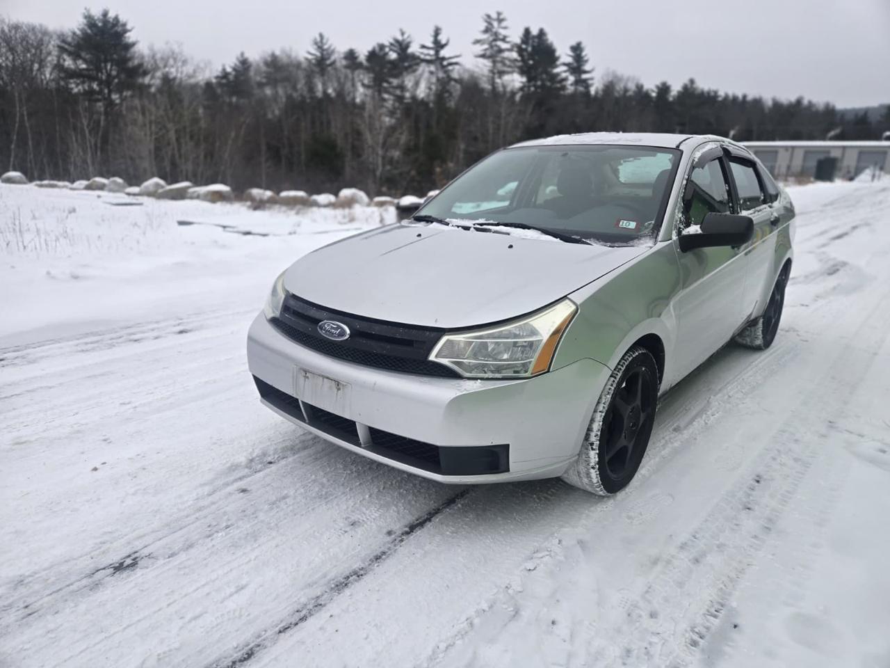 2010 Ford Focus SE Sedan