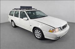 2000 Volvo V70 