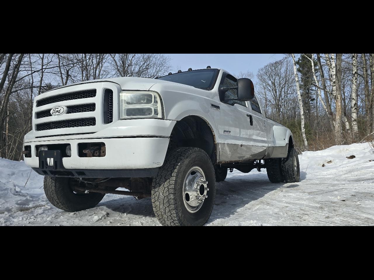 2006 Ford F-350 SD XLT Crew Cab Long Bed 4WD DRW