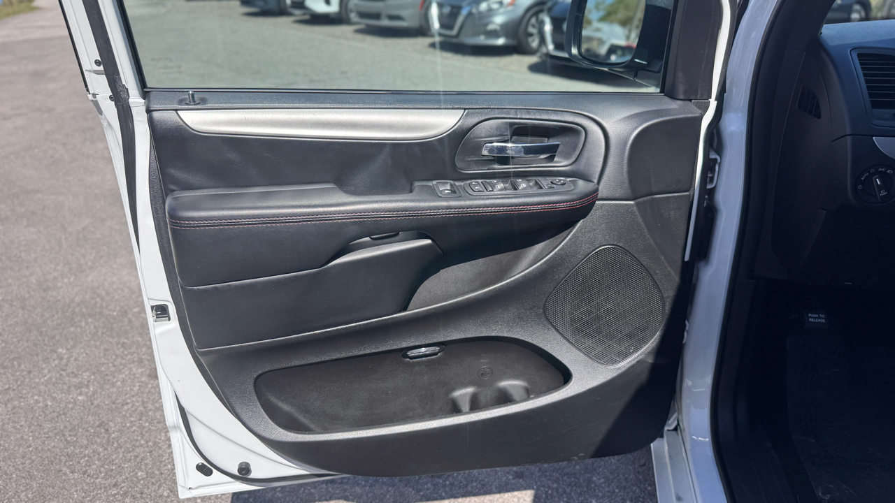 Dodge Grand Caravan GT 2019