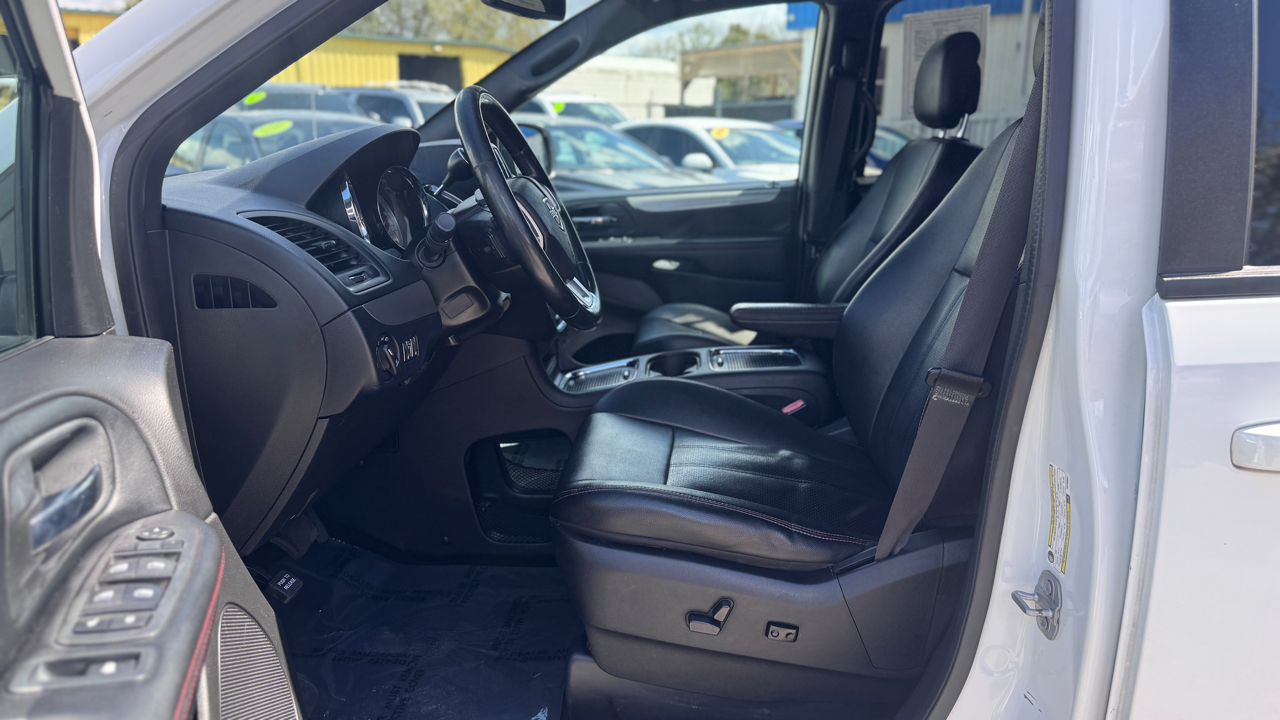 Dodge Grand Caravan GT 2019