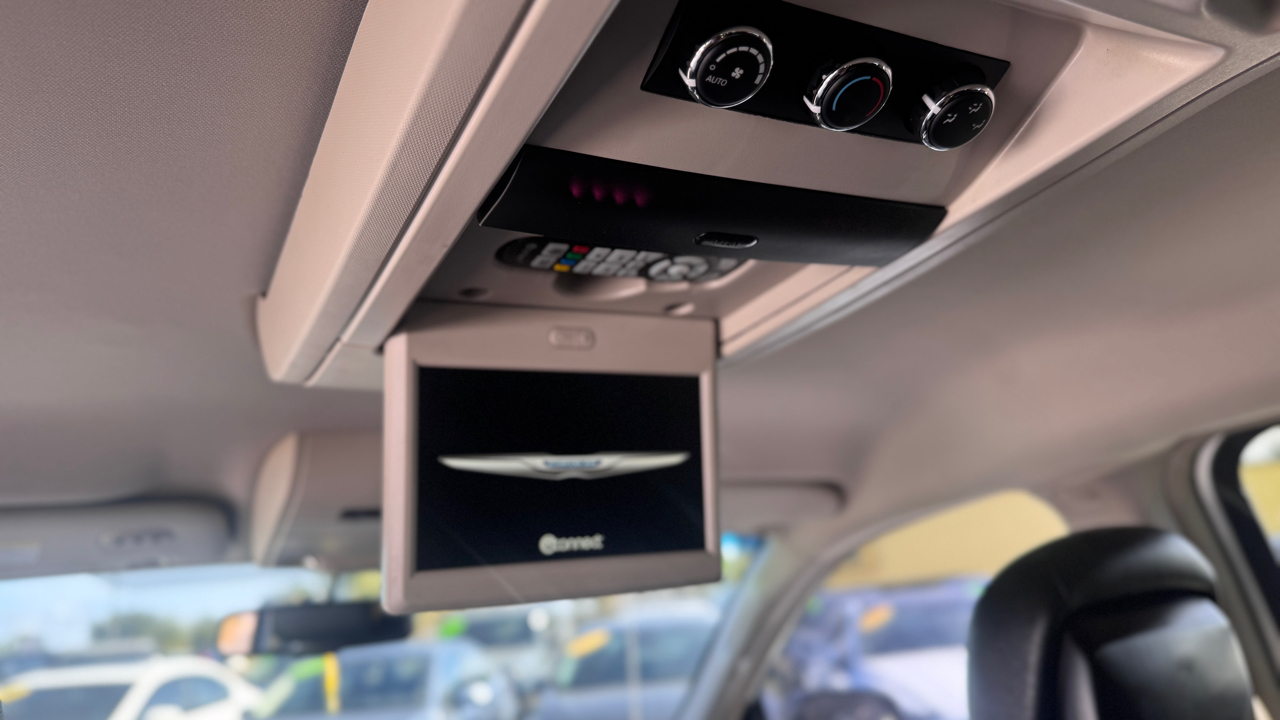 Chrysler Town & Country Touring 2016