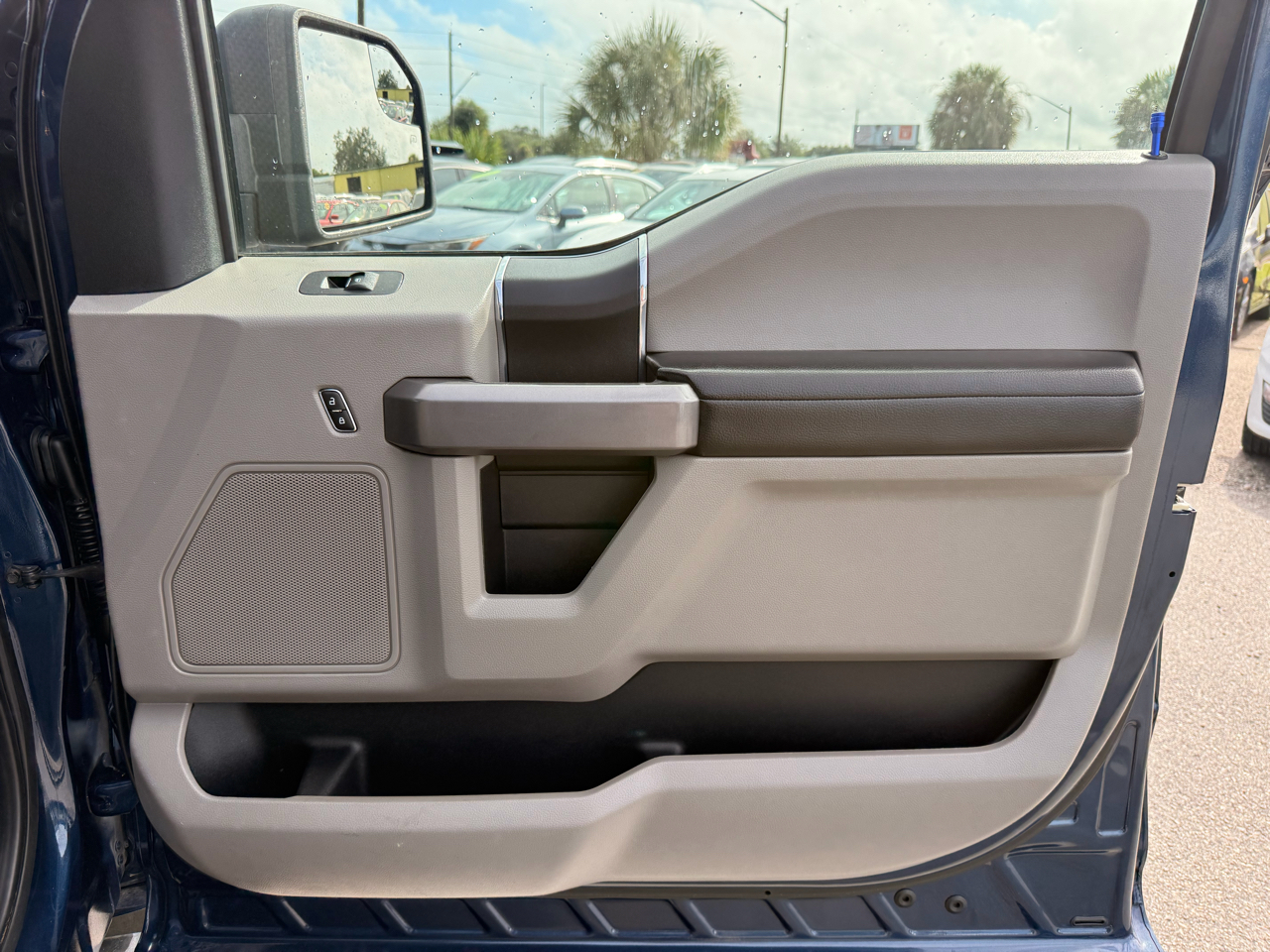 Ford F-150 4WD SuperCrew 157" XLT 2019