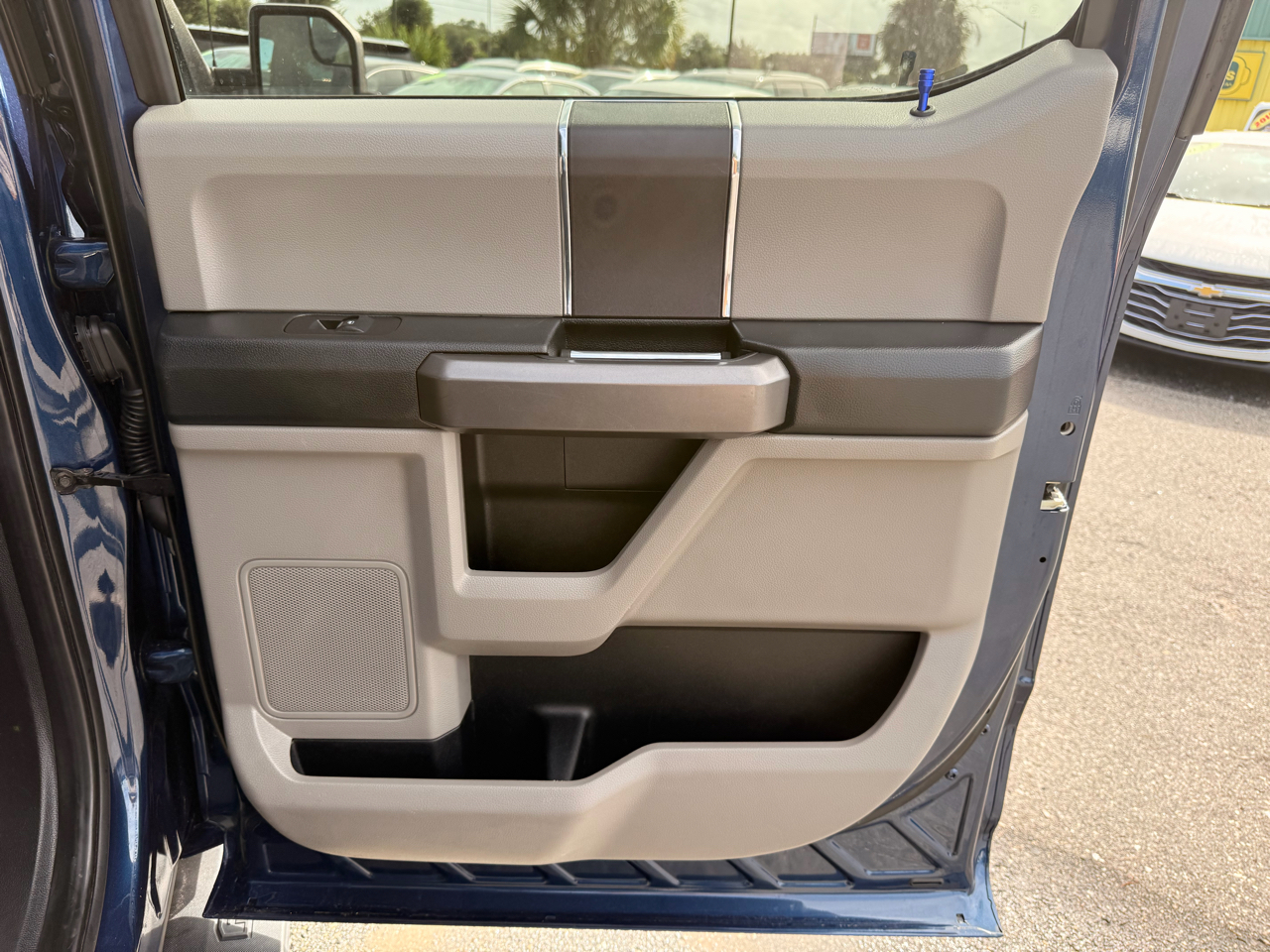Ford F-150 4WD SuperCrew 157" XLT 2019
