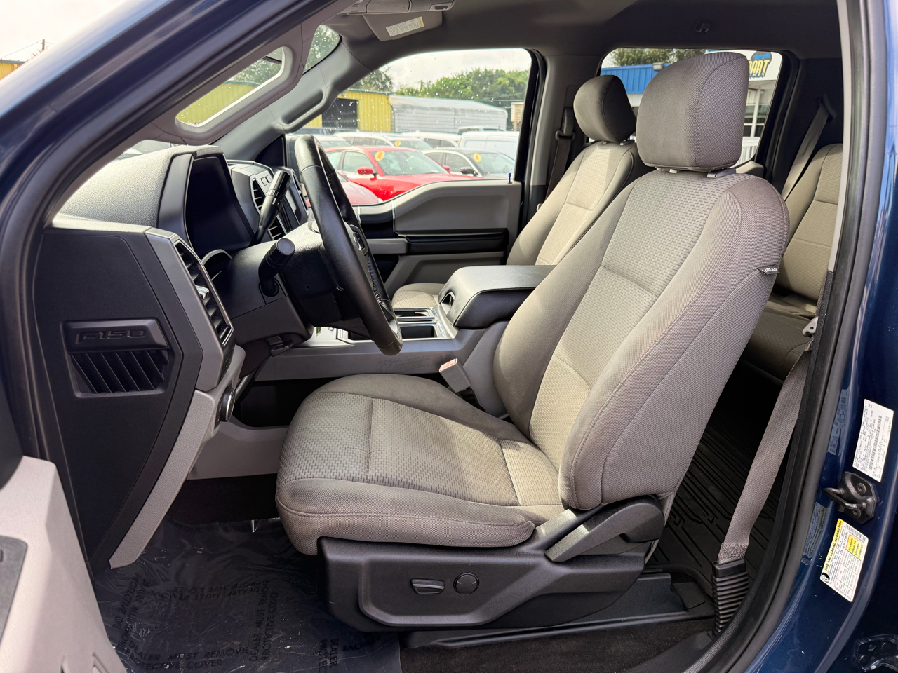 Ford F-150 4WD SuperCrew 157" XLT 2019