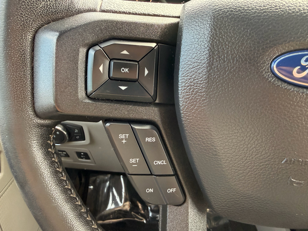 Ford F-150 4WD SuperCrew 157" XLT 2019