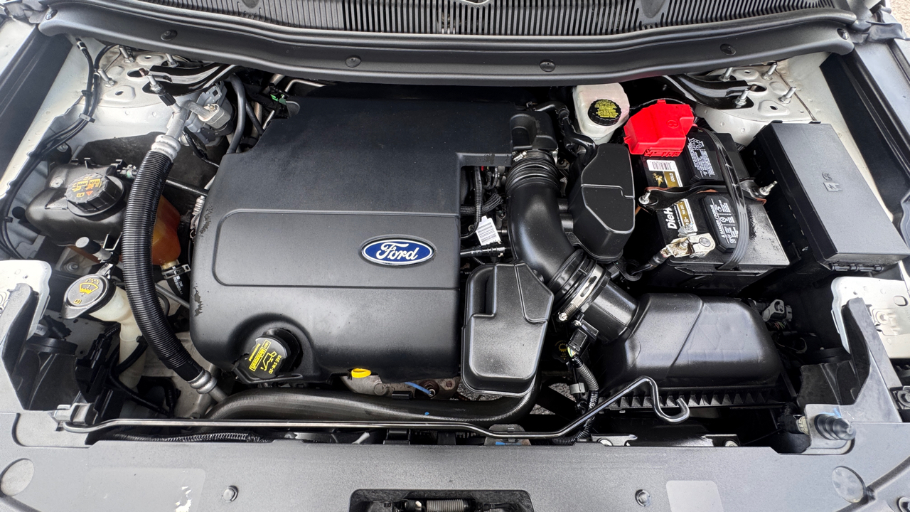 Ford Explorer FWD 4dr XLT 2012