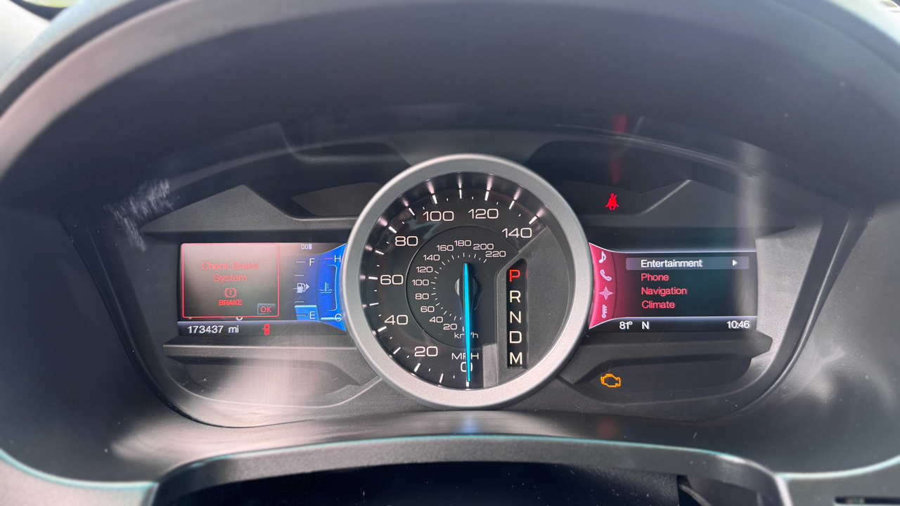 Ford Explorer FWD 4dr XLT 2012