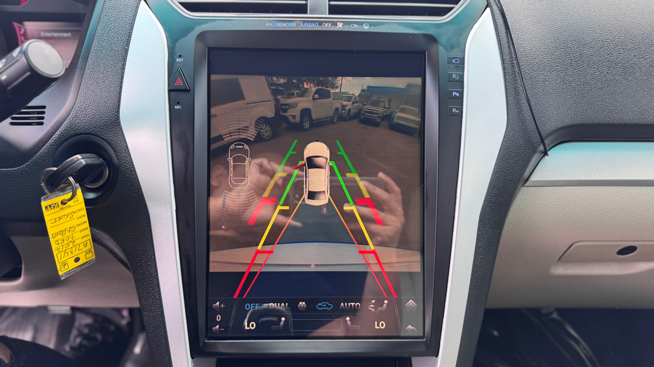 Ford Explorer FWD 4dr XLT 2012