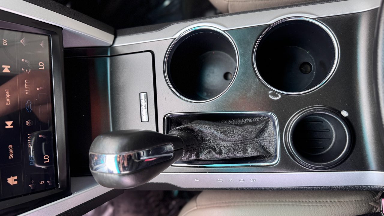 Ford Explorer FWD 4dr XLT 2012