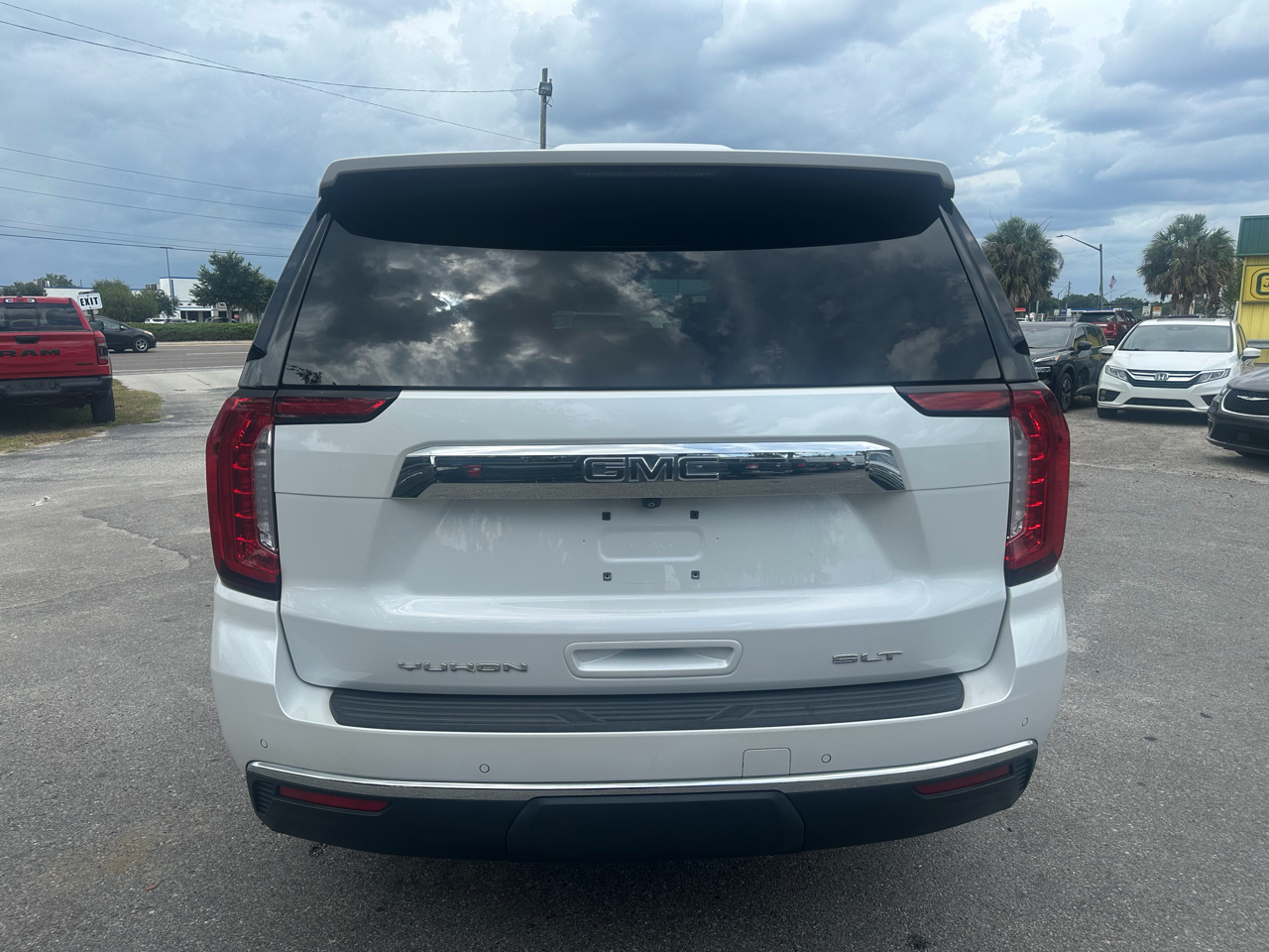 GMC Yukon 4WD 4dr SLT 2021